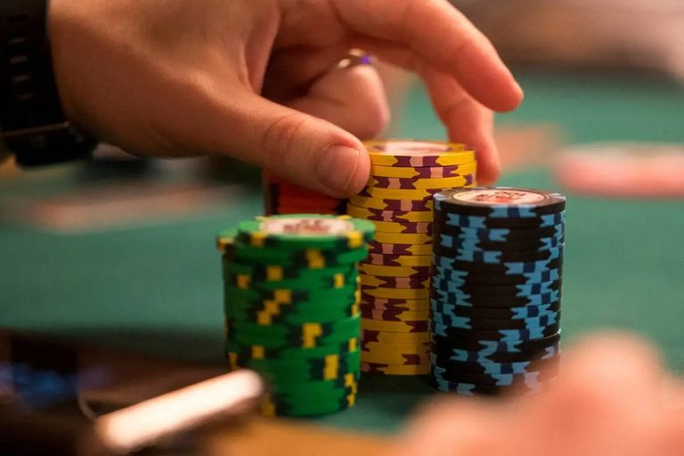 Chỉ dẫn cách để bạn cải thiện kỹ năng chơi Poker hiệu quả nhất