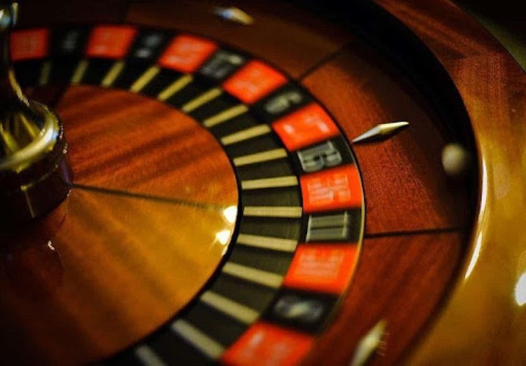 Những điều cơ bản cần biết để chơi Roulette với cơ hội thắng tốt hơn