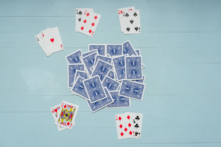 Cách chơi bài Poker đỉnh cao giúp bạn chiến thắng mọi đối thủ